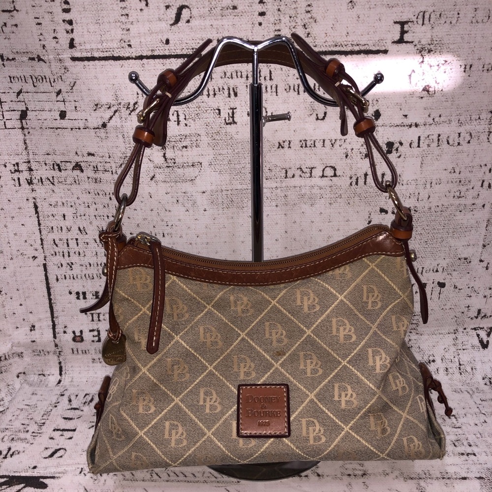 Vintage Dooney And Bourke handbag